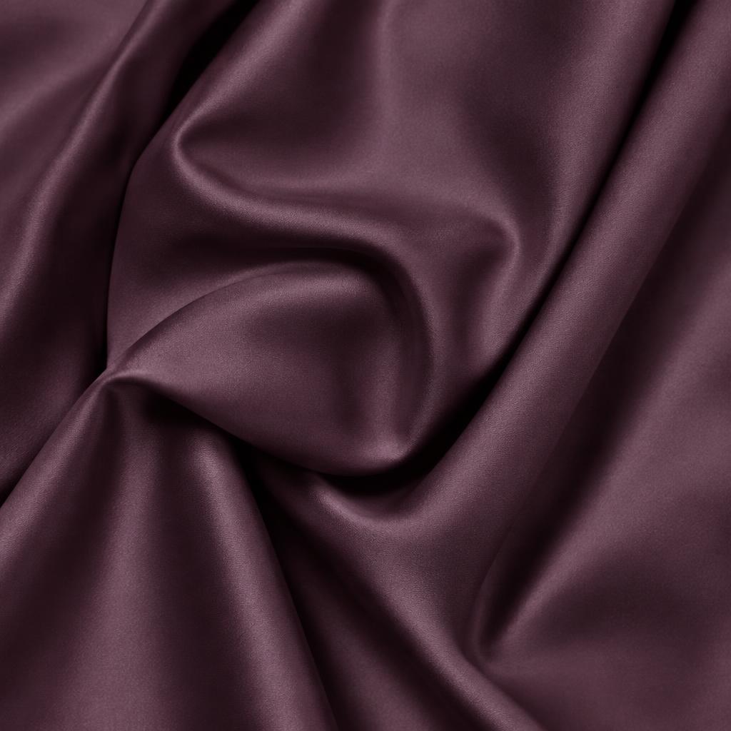 Tela de referencia en morado eggplant (dark purple)
